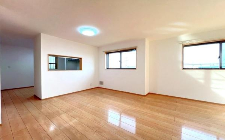 �_�ސ쌧���l�s����{�q�����̒��È�ˌ��ẴL�b�`��