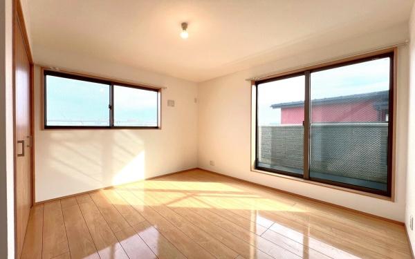 �_�ސ쌧���l�s����{�q�����̒��È�ˌ��Ă̎q������