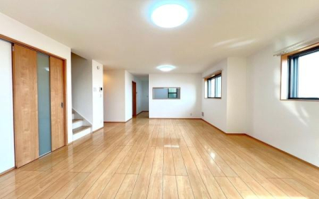 �_�ސ쌧���l�s����{�q�����̒��È�ˌ��Ẵ��r���O