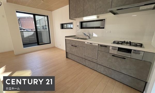 �_�ސ쌧���l�s���捡�h�쒬�̐V�z��ˌ��ẴL�b�`��