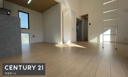 �_�ސ쌧���l�s���捡�h�쒬�̐V�z��ˌ��Ẵ��r���O