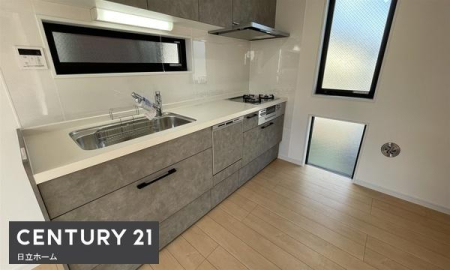 �_�ސ쌧���l�s���捡�h�쒬�̐V�z��ˌ��ẴL�b�`��