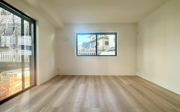 �_�ސ쌧���l�s�˒ˋ�앑��2���ڂ̐V�z��ˌ��Ă̐Q��