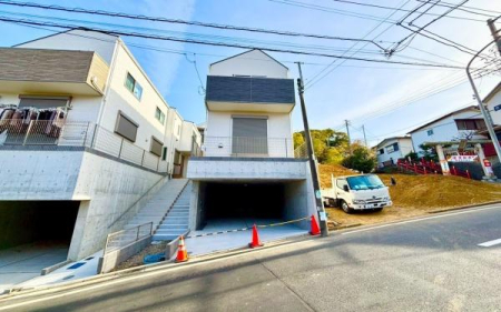 �_�ސ쌧���l�s��q�扪��2���ڂ̐V�z��ˌ��Ă̌��n�O�ώʐ^