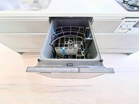 �_�ސ쌧���l�s��q�扪��2���ڂ̐V�z��ˌ��ẴL�b�`��