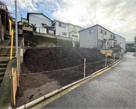 �_�ސ쌧���l�s�_�ސ��_�厛2���ڂ̓y�n�̌��n�O�ώʐ^