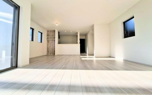 �_�ސ쌧���l�s�˒ˋ挴�h5���ڂ̐V�z��ˌ��Ẵ��r���O