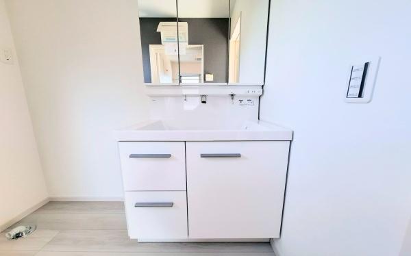 �_�ސ쌧���l�s�˒ˋ挴�h5���ڂ̐V�z��ˌ��Ă̐��ʑ�E���ʏ�