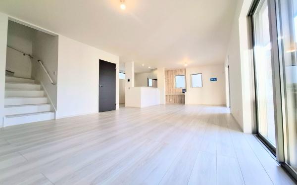 �_�ސ쌧���l�s�˒ˋ挴�h5���ڂ̐V�z��ˌ��Ẵ��r���O