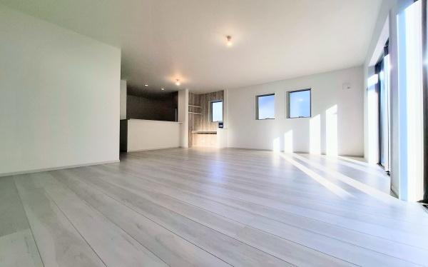 �_�ސ쌧���l�s�˒ˋ挴�h5���ڂ̐V�z��ˌ��Ẵ��r���O