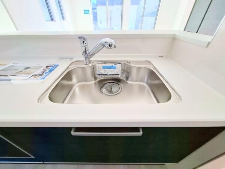 �_�ސ쌧���l�s�˒ˋ挴�h5���ڂ̐V�z��ˌ��ẴL�b�`��