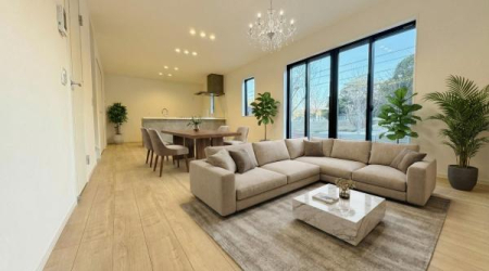 �_�ސ쌧���l�s��q��m����4���ڂ̐V�z��ˌ��Ẵ��r���O