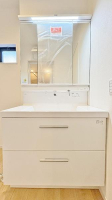 �_�ސ쌧���l�s��q��m����4���ڂ̐V�z��ˌ��Ă̐��ʑ�E���ʏ�