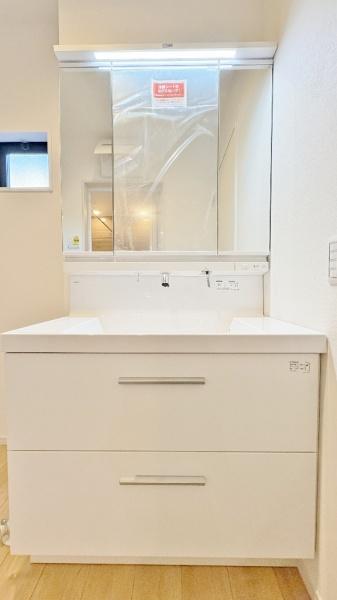 �_�ސ쌧���l�s��q��m����4���ڂ̐V�z��ˌ��Ă̐��ʑ�E���ʏ�