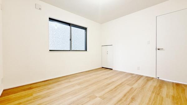 �_�ސ쌧���l�s�ߌ����̋{1���ڂ̐V�z��ˌ��Ă̗m��