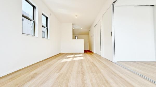 �_�ސ쌧���l�s�ߌ����̋{1���ڂ̐V�z��ˌ��Ẵ��r���O