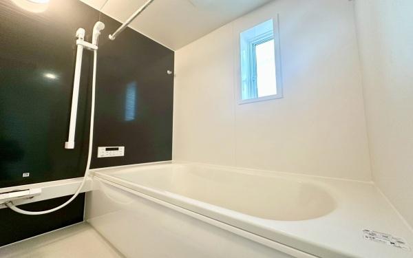 �_�ސ쌧���l�s�`����뒬�̐V�z��ˌ��Ă̗���