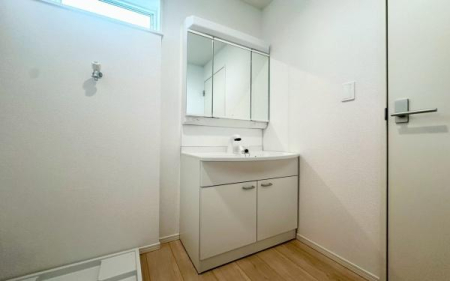 �_�ސ쌧���l�s�`����뒬�̐V�z��ˌ��Ă̐��ʑ�E���ʏ�