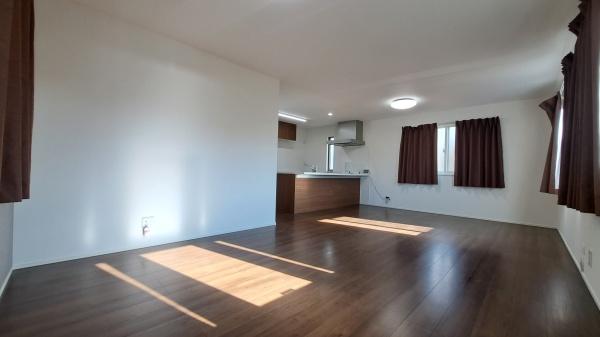 �_�ސ쌧���l�s�ۓy�P�J���蒬�̒��È�ˌ��Ẵ��r���O