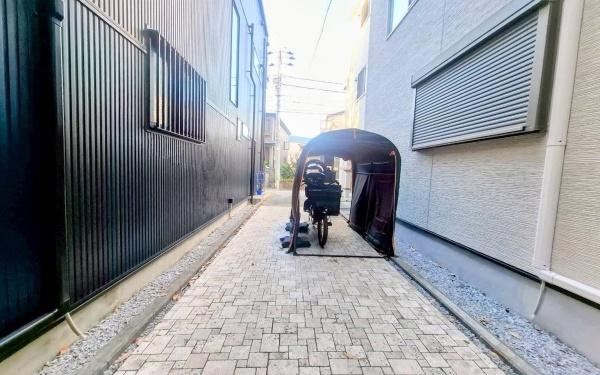 �_�ސ쌧���s������h�͌�1���ڂ̒��È�ˌ��Ă̂��̑����n