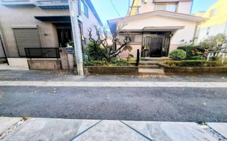 �_�ސ쌧���s������h�͌�1���ڂ̒��È�ˌ��Ă̂��̑����n