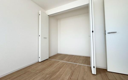 �_�ސ쌧���l�s�s�}�擌�R�c1���ڂ̐V�z��ˌ��Ă̎��[