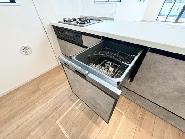 �_�ސ쌧���l�s�s�}�擌�R�c1���ڂ̐V�z��ˌ��ẴL�b�`��