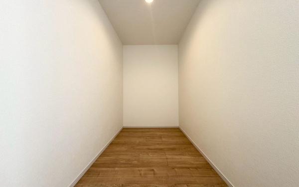 �_�ސ쌧���l�s�s�}�擌�R�c1���ڂ̐V�z��ˌ��Ă̎��[