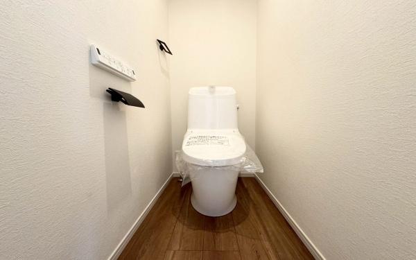 �_�ސ쌧���l�s�s�}�擌�R�c1���ڂ̐V�z��ˌ��Ẵg�C��