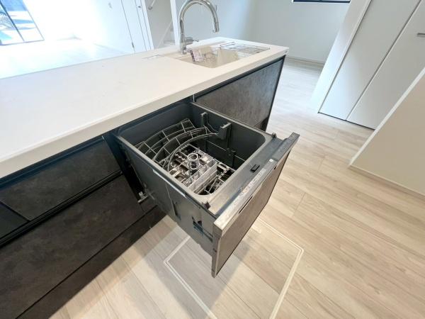 �_�ސ쌧���l�s�s�}�擌�R�c1���ڂ̐V�z��ˌ��ẴL�b�`��