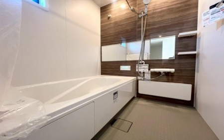 �_�ސ쌧���l�s�s�}�擌�R�c1���ڂ̐V�z��ˌ��Ă̗���