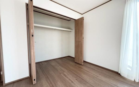 �����s���c�s����2���ڂ̐V�z��ˌ��Ă̎��[