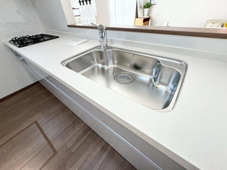 �����s���c�s����2���ڂ̐V�z��ˌ��ẴL�b�`��