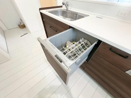 �_�ސ쌧���͌��s��摊��3���ڂ̐V�z��ˌ��ẴL�b�`��