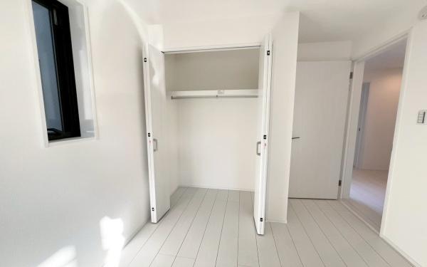 �_�ސ쌧���͌��s��摊��3���ڂ̐V�z��ˌ��Ă̎��[