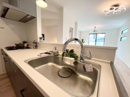 �_�ސ쌧��a�s�����ъ�1���ڂ̐V�z��ˌ��ẴL�b�`��