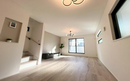 �_�ސ쌧��a�s�����ъ�1���ڂ̐V�z��ˌ��Ẵ��r���O