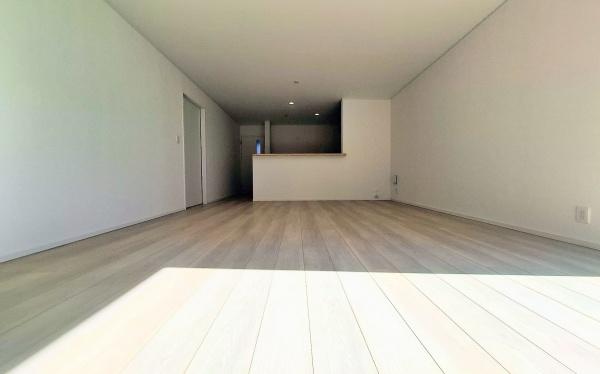 �_�ސ쌧���l�s�˒ˋ�[�J���̐V�z��ˌ��Ẵ��r���O