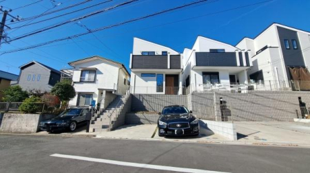 �_�ސ쌧���l�s��q��m����1���ڂ̒��È�ˌ��Ă̂��̑����n