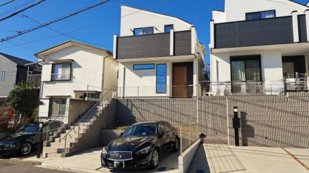 �_�ސ쌧���l�s��q��m����1���ڂ̒��È�ˌ��Ă̂��̑����n