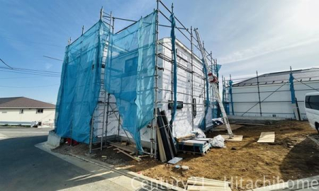 �_�ސ쌧���l�s����l�G����̐V�z��ˌ��Ă̑O�ʓ��H�܂ތ��n�ʐ^