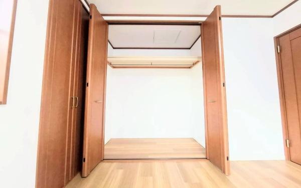 �����s���c�s�X��5���ڂ̒��È�ˌ��Ă̎��[