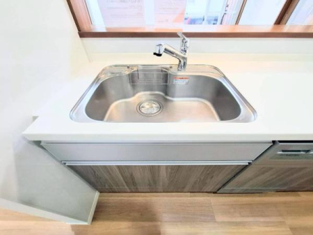 �����s���c�s�X��5���ڂ̒��È�ˌ��ẴL�b�`��