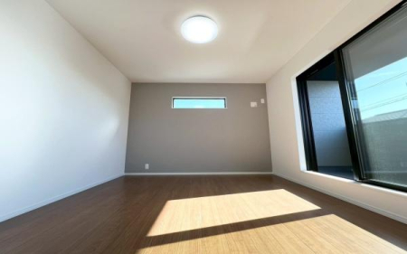 �_�ސ쌧��a�s���ߊԂ̐V�z��ˌ��Ă̗m��