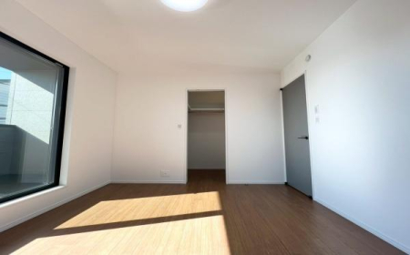 �_�ސ쌧��a�s���ߊԂ̐V�z��ˌ��Ă̎q������