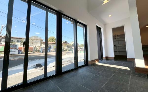 �_�ސ쌧��a�s���ߊԂ̐V�z��ˌ��Ă̐Q��