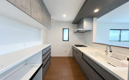 �_�ސ쌧��a�s���ߊԂ̐V�z��ˌ��ẴL�b�`��