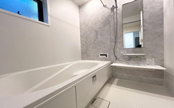 �_�ސ쌧��a�s���ߊԂ̐V�z��ˌ��Ă̗���