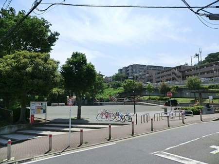 �_�ސ쌧���l�s��q�撆��3���ڂ̒��Ã}���V�����̎��ӊ�