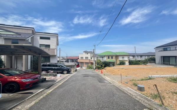 �_�ސ쌧���l�s���斜�R�����̓y�n�̂��̑����n